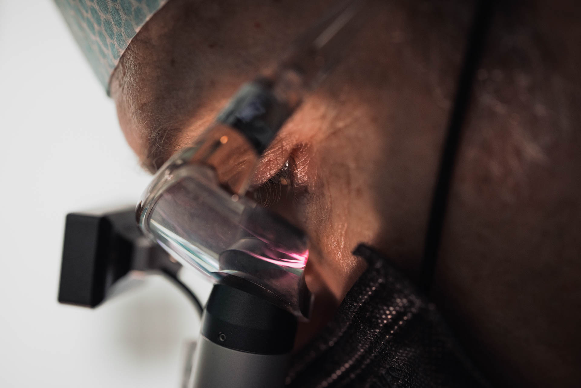 Detailaufnahme einer Konturbehandlung in der Stadtwald Klinik